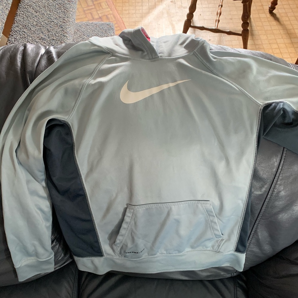 Boys XL Nike Sweatshirt